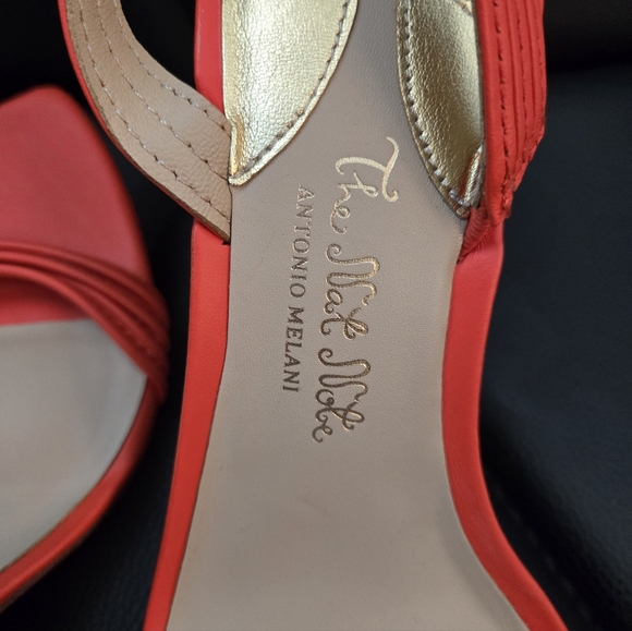 ANTONIO MELANI Vibrant Red/Orange Slingback Heels - Picture 4 of 4